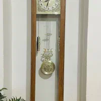 ساعت ایستاده چوبی