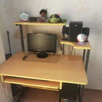 میز کامپیوتر