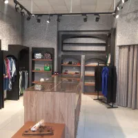 مغازه حاشیه بلوار معلم