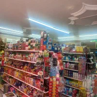 کار در هایپرمارکت