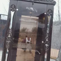 بوفه چهارطبقه آینه دار. چوب گردو.|بوفه، ویترین، کنسول|آستانه اشرفیه, |دیوار