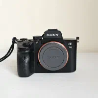 دوربین سونی Sony a7 III بدنه به همراه متعلقات