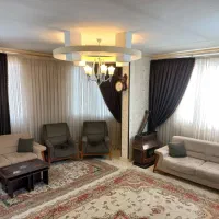 مبل راحتی ۷ نفره همراه میز جلو مبل