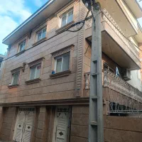 ساختمان-دو-طبقه-شیک-سند-تکبرگ-در-زیراب