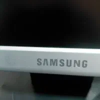 مانیتور 17 اینچ سامسونگ LCD|قطعات و لوازم جانبی رایانه|همدان, |دیوار