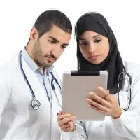 آموزش تزریقات وکمک پرستاری با مدرک معتبر و دوزبانه