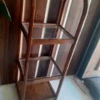 کتابخانه ومیز تحریر