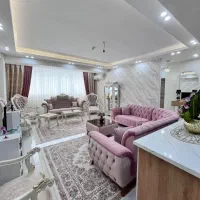 واحد دو نبش در صدرا93متر .فروش فوری