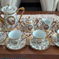 عصرانه خوری گل برجسته