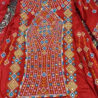 لباس دست دوچ