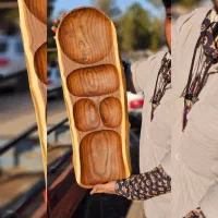 سازنده مصنوعات چوبی