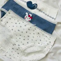 شورت دخترانه