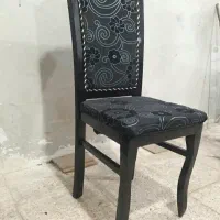 صندلی چوبی