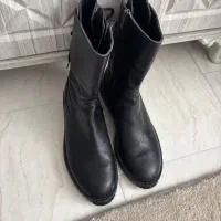 نیم بوت چرم سایز ۳۸|کیف، کفش، کمربند|تهران, سلسبیل شمالی|دیوار