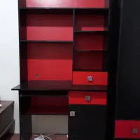 میز تحریر با کتابخانه