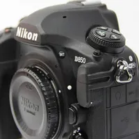 Nikon D850 نیکون دی۸۵۰