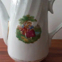 پارچ شیر خوری قدیمی|ظروف سرو و پذیرایی|رشت, توشیبا|دیوار