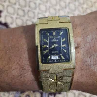 یک عدد ساعت درحد سالم سالم زداب