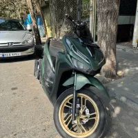 کلیک واریو 150 مدل 99 رینگ طلایی