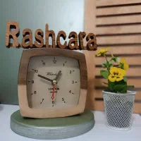 ساعت رومیزی چوب گردو شیشه دار