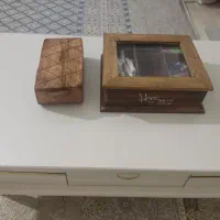 جلومبلی صدفی همراه عسلی|مبلمان خانگی و میز عسلی|صحنه, |دیوار