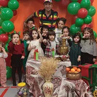 عمو موسیقی و تن پوش عروسکی