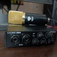 کارت صدا و میکروفن استودیویی