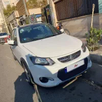 کوئیک R سفید مشکی