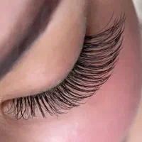 تخفیف آموزش کاشت ناخن ، لیفت ابرو ، کاشت مژه