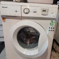 لباسشویی آبسال  درحال کار سالم