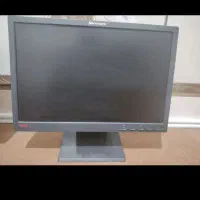 مانیتور۲۱ اینچ. لنوو با کیفت بالا