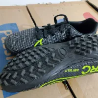 کفش ورزشی چمنی ریز نو|کیف، کفش، کمربند|آستارا, |دیوار