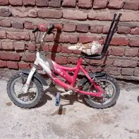 دوچرخه بچه گانه سالم فقط یک روکش صندلی میخواد۱۲۰۰ق