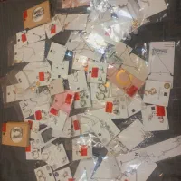 مقداری بدلیجات یکجا به قیمت فاکتور