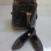 کفش نیم بوت .