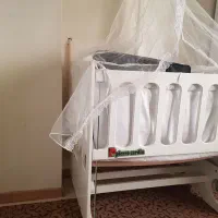 گهواره ی نوزاددرحدنو|کالسکه و لوازم جانبی|باغستان, |دیوار