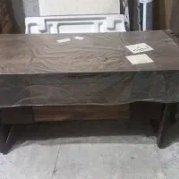 میز اداری در حد نو