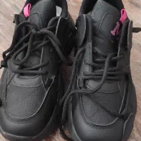 کفش اسپرت کاملا نو  سایز 38|کیف، کفش، کمربند|بندرعباس, |دیوار