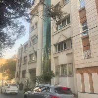 400متر-بنا-در-180متر-زمین-مستقل-قابل-استفاده