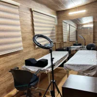 اجاره تخت مژه مناسب برای همکار حرفه‌ای