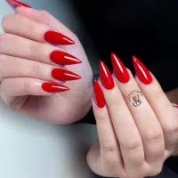 ترمیم ناخن 130 بدون معطلی|خدمات آرایشگری و زیبایی|کرج, حیدرآباد|دیوار