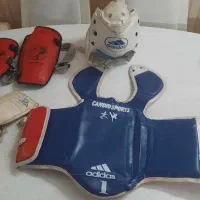 لوارم مبارزه تکواندو وشوو هوگو کلاه ساق بند|تجهیزات ورزشی|مشهد, شهید آوینی|دیوار