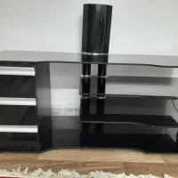 میز تلویزیون شیشه ای