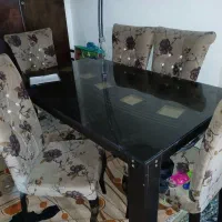 میزناهار خوری