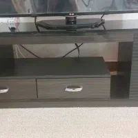 میز تلویزیون شرکتی در حد نو