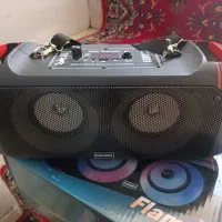 اسپیکر قول بسیار قوی|سیستم صوتی خانگی|قم, نخودی|دیوار