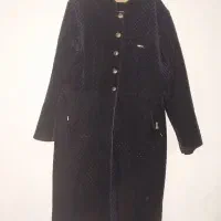 پالتو|لباس|کلاله, |دیوار