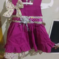 تعدادی لباس دخترانه