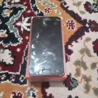 دو عدد گوشی فروش میرسد