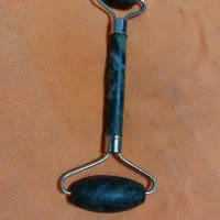 ماساژور دستی صورت مدل جیدرولر (سنگ یشم)|آرایشی، بهداشتی، درمانی|آزادشهر, |دیوار